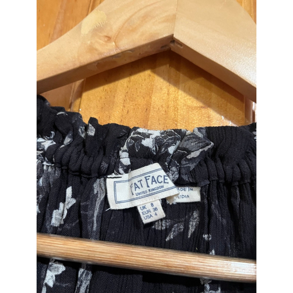 Fat Face Women's Short Sleeve Front Tie V Neck Bird Print Feminine Ditsy Blouse - Picture 2 of 8